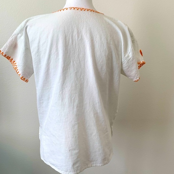 Floral Embroidered White Top - Picture 5 of 8